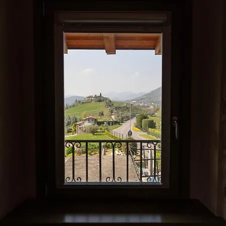 La Pentola Dei Sogni Bed & Breakfast Scanzorosciate